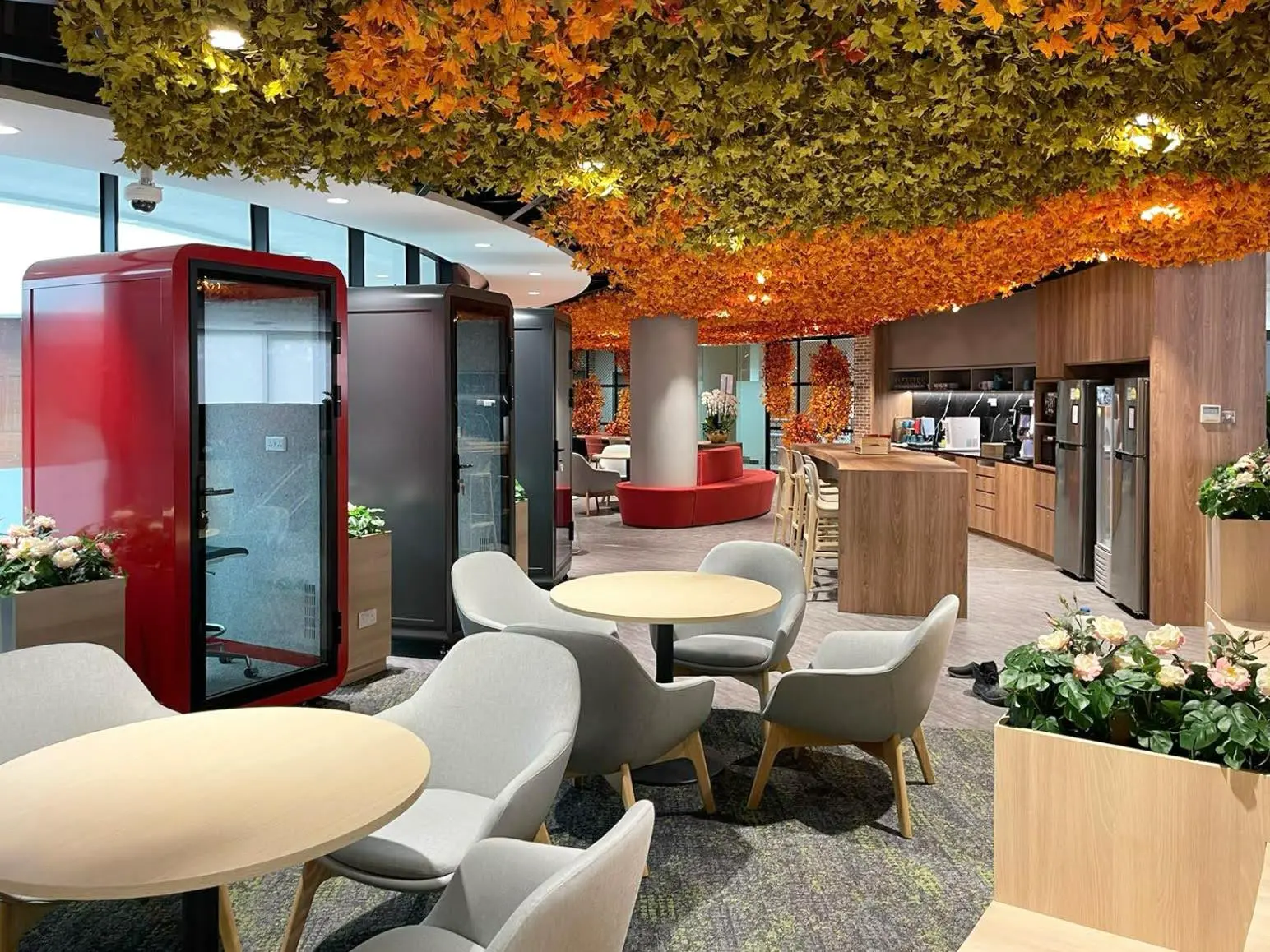Education office furniture by Office Planner for Singapore Institute of Management Group Limited (SIM)